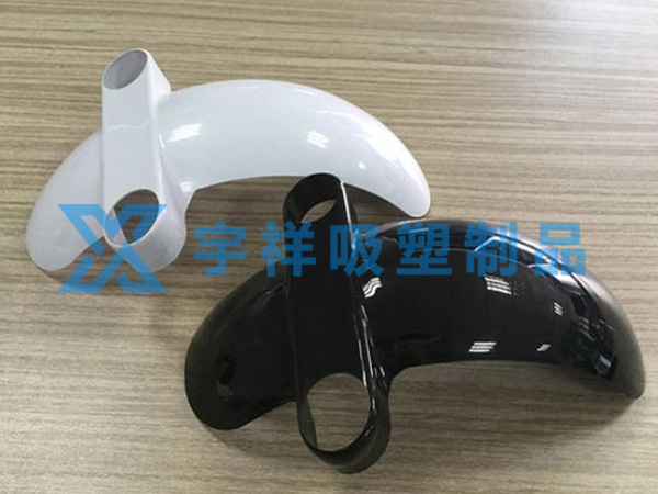 汽车零部件 